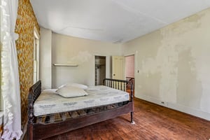 Darrow Rd-S1507-036.jpg
