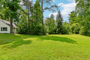 Darrow Rd-S1507-052.jpg