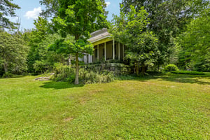 Darrow Rd-S1507-053.jpg