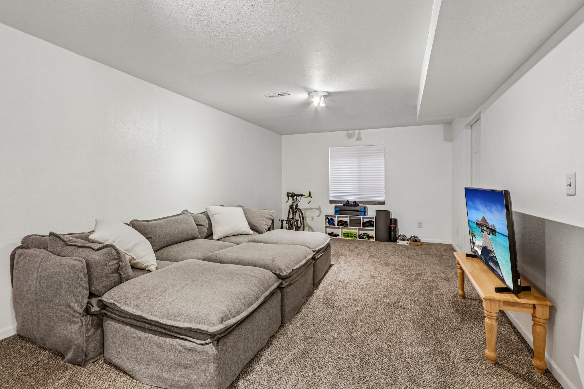 E 113th Ave-S1006-032.jpg