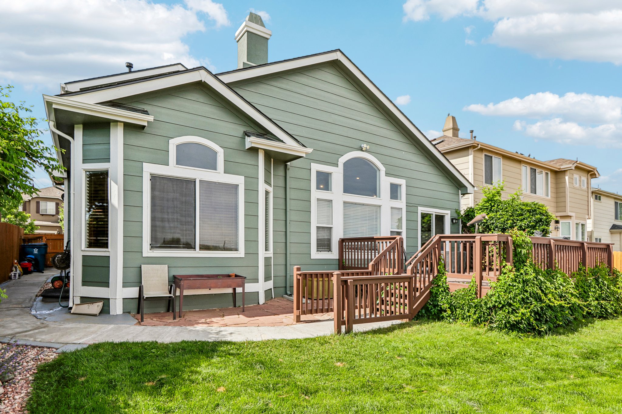 E 113th Ave-S1006-045.jpg