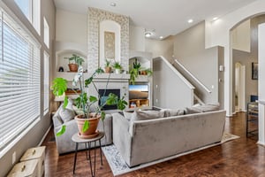 E 113th Ave-S1006-009.jpg