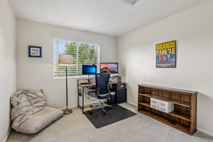 E 113th Ave-S1006-025.jpg