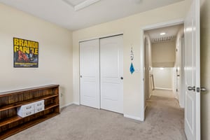 E 113th Ave-S1006-026.jpg