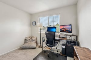 E 113th Ave-S1006-027.jpg