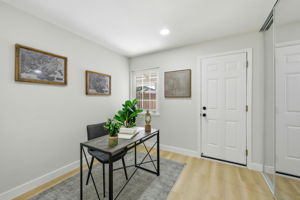 024_F8_965 Collins Ct