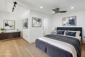 030_F8_965 Folsom St virtually staged.jpeg