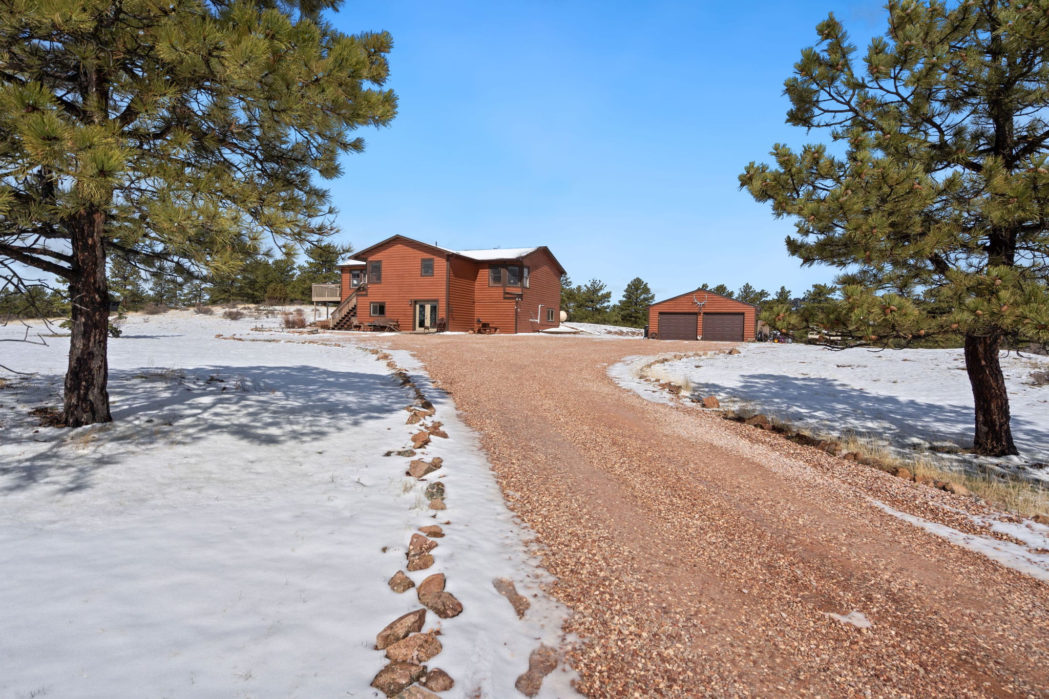 965 Iron Mountain Dr, Livermore, CO 80536 Boxwood Photos