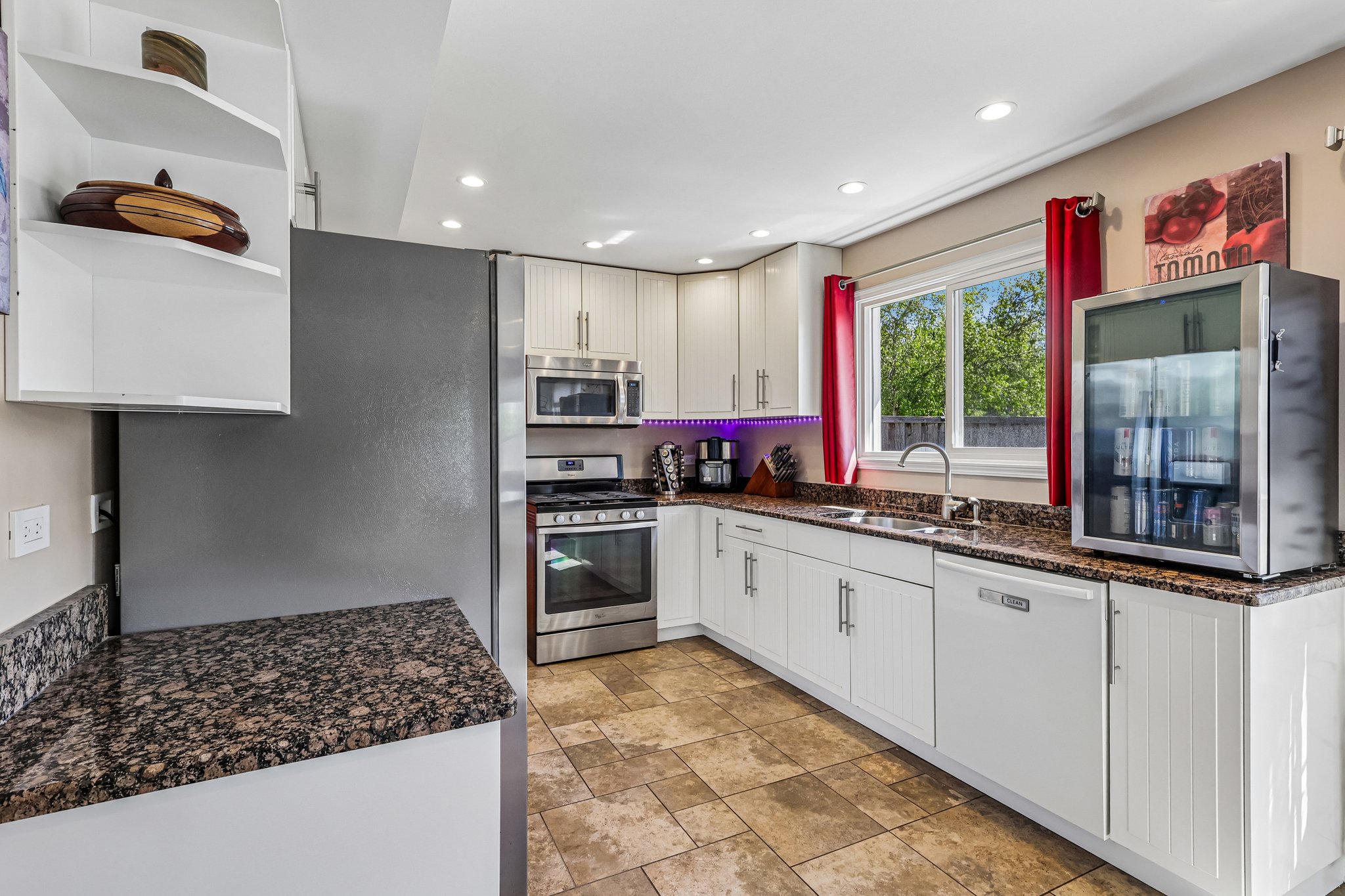 S Chippendale Dr-S1405-014.jpg