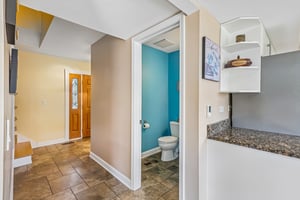 S Chippendale Dr-S1405-004.jpg