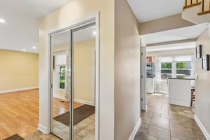 S Chippendale Dr-S1405-005.jpg