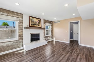S Chippendale Dr-S1405-008.jpg