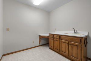  Photo 35