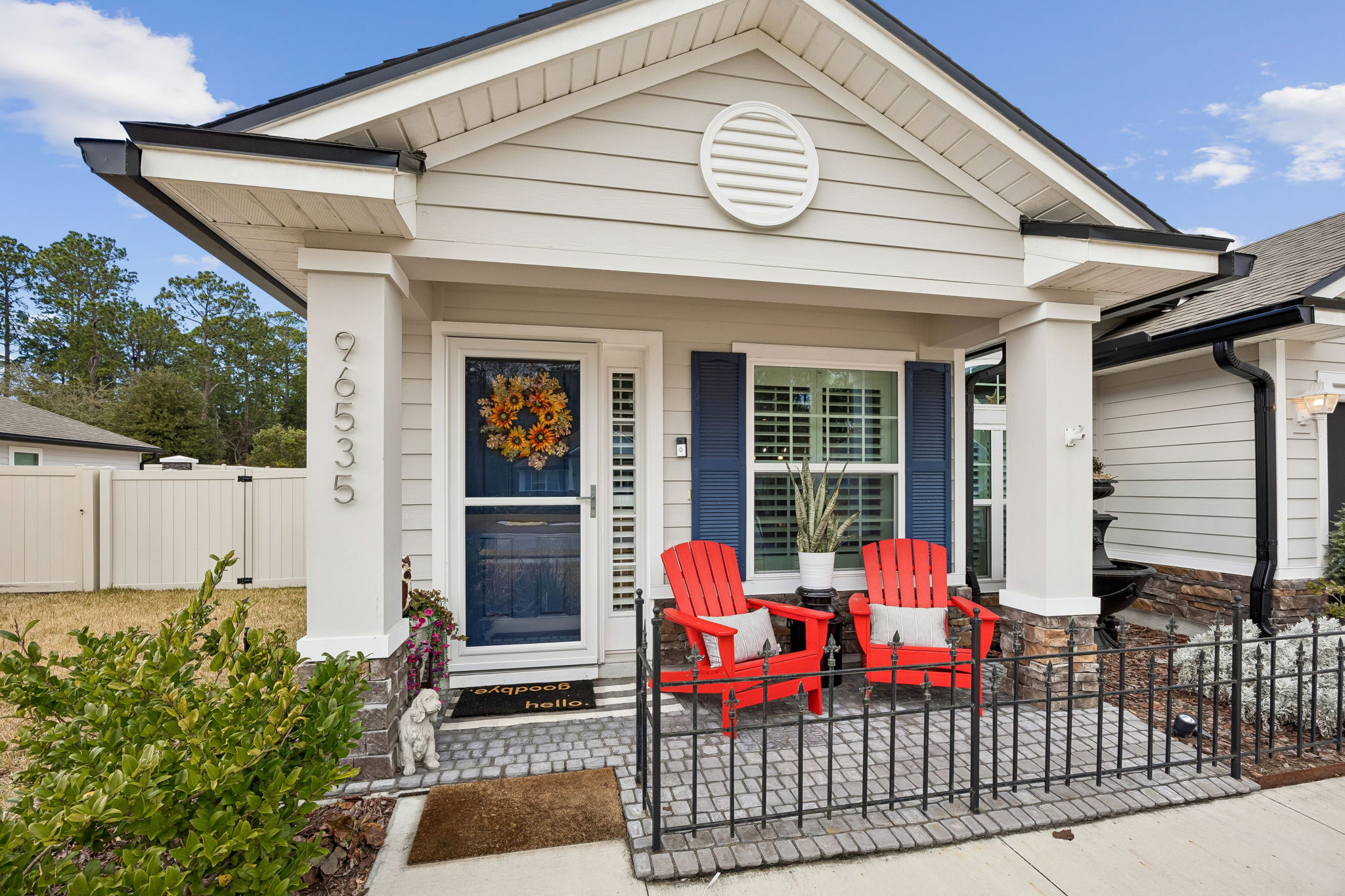Front Entry Detail