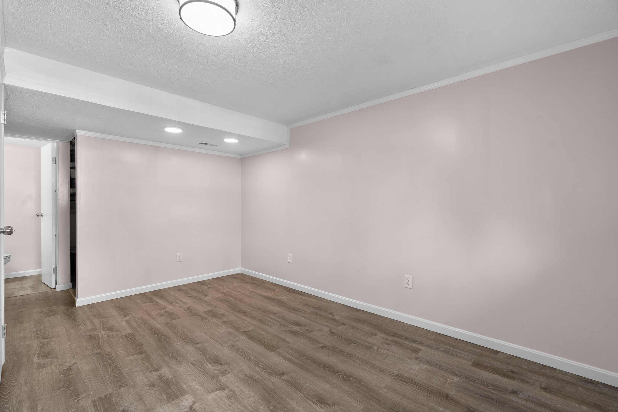 35. Sitting area.jpg