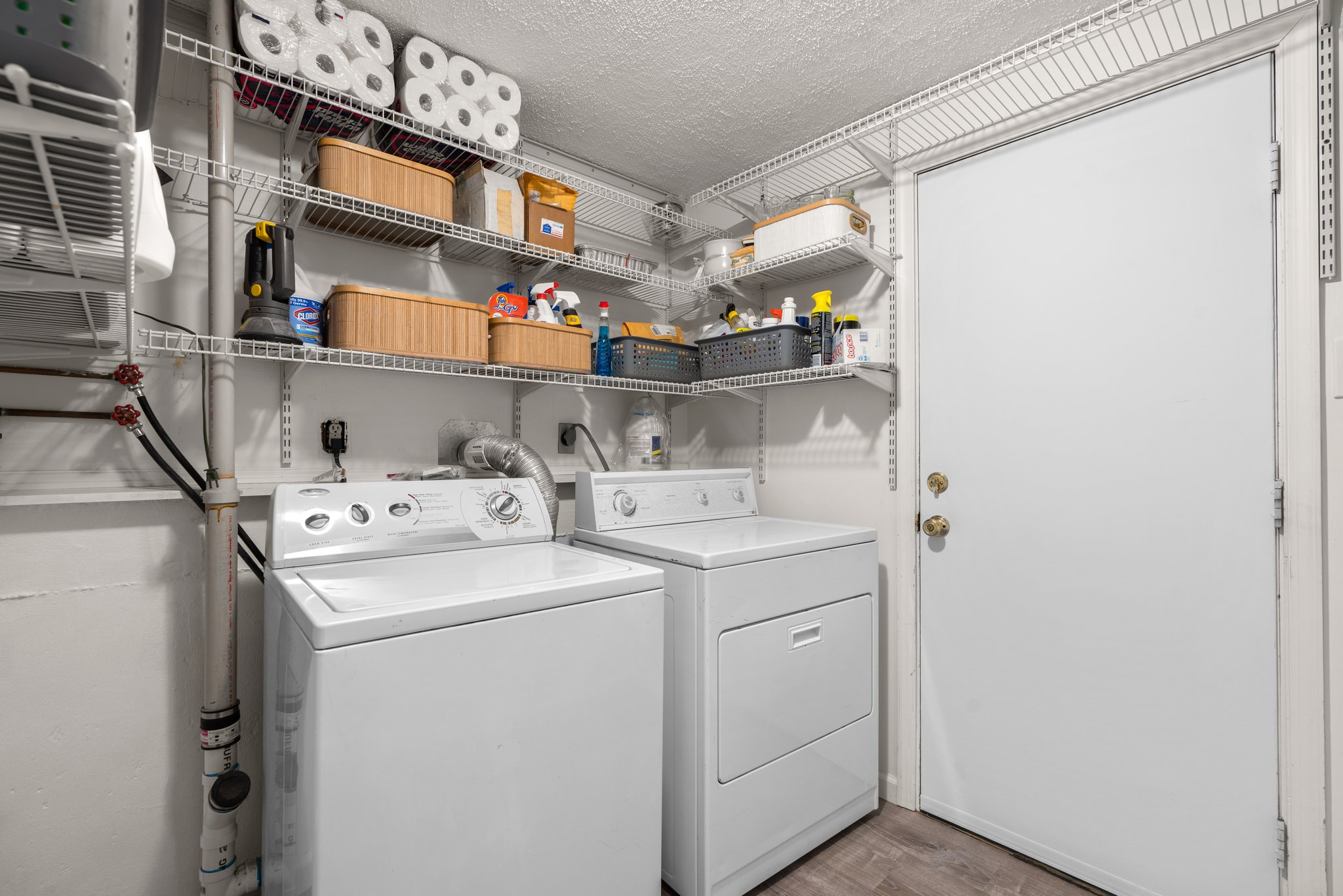 28. Laundry.jpg