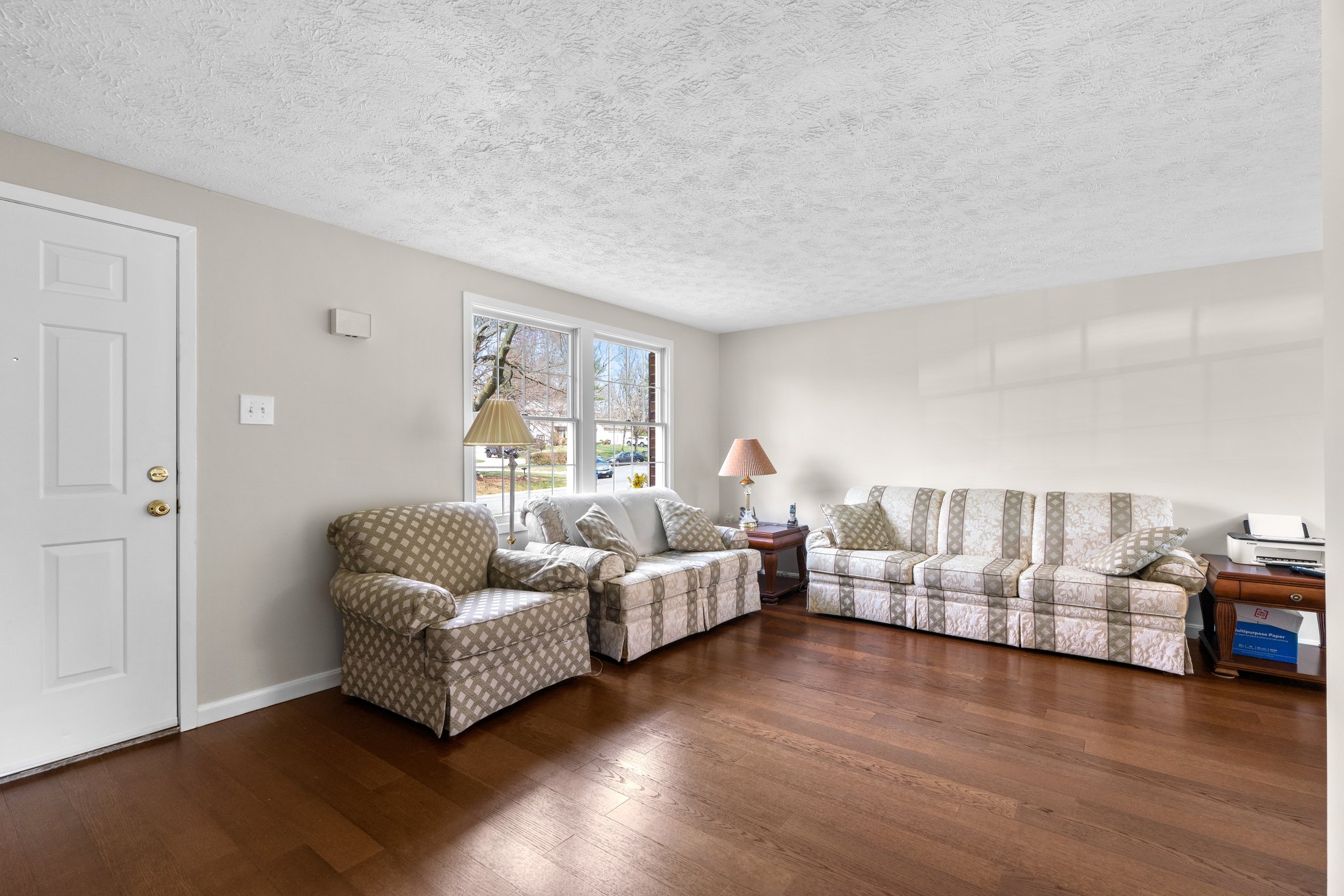 06. Living room.jpg