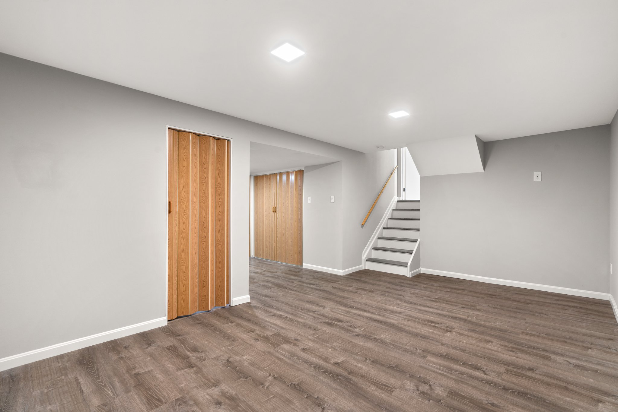 31. Family room.jpg