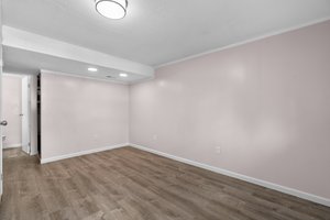 35. Sitting area.jpg