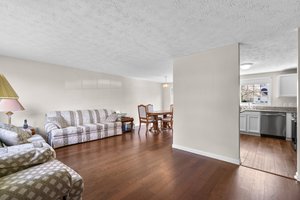 05. Living room.jpg