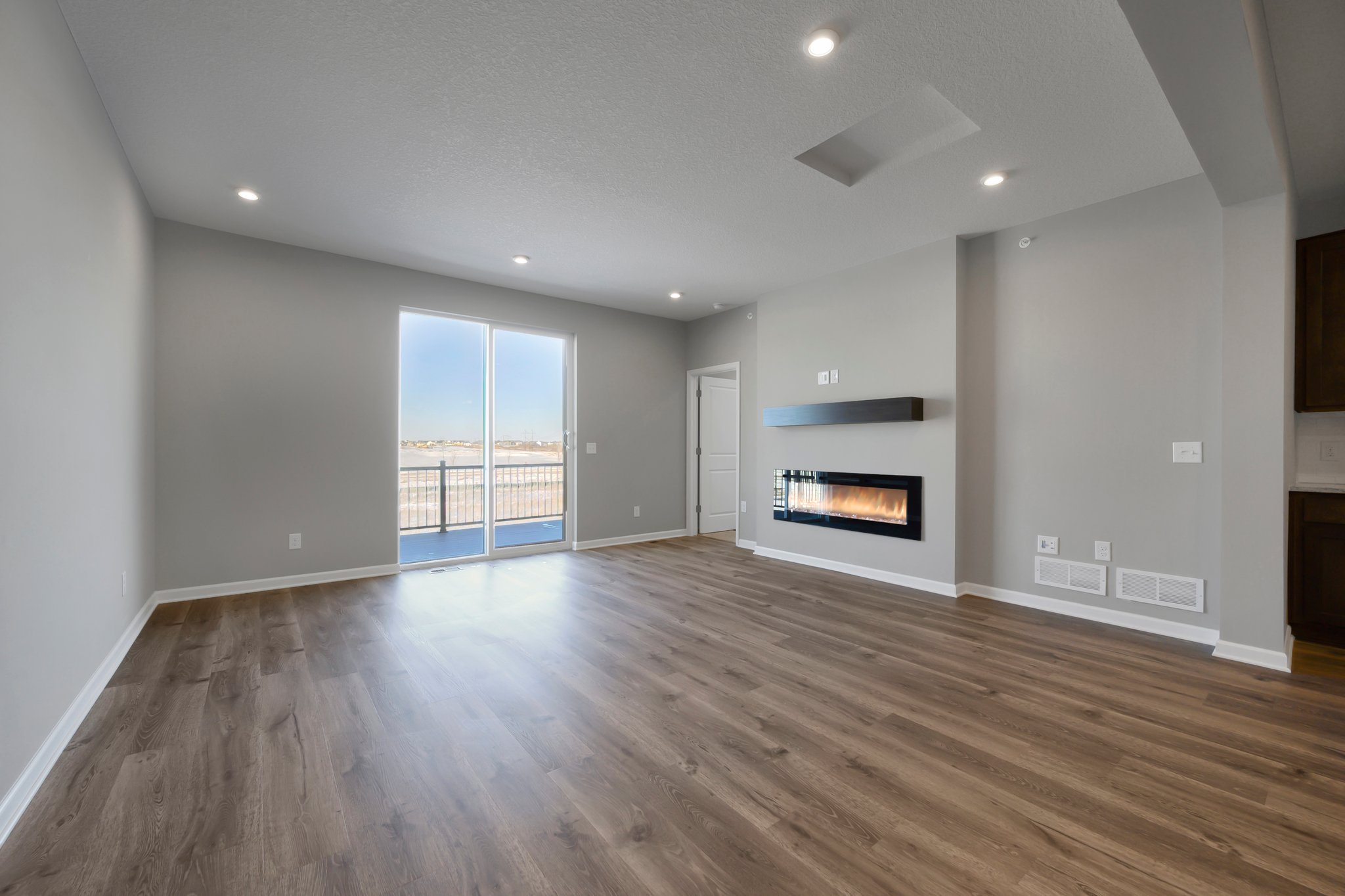 9658 65th St S, Cottage Grove, MN 55016, USA Photo 13