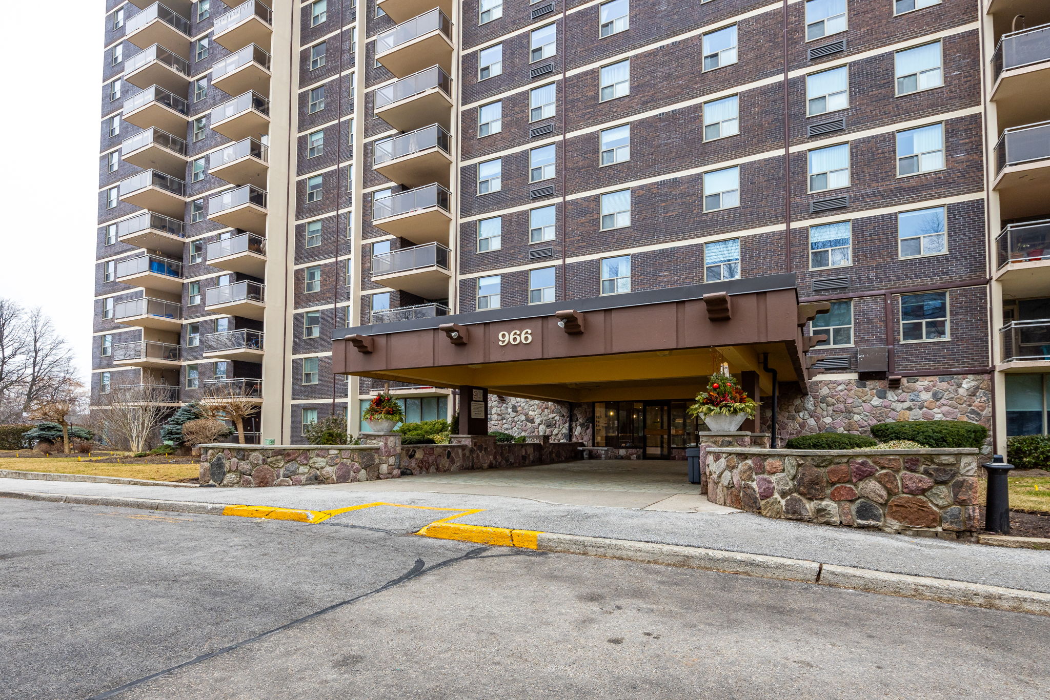 Mississauga property showcase — delivered property photograph 2
