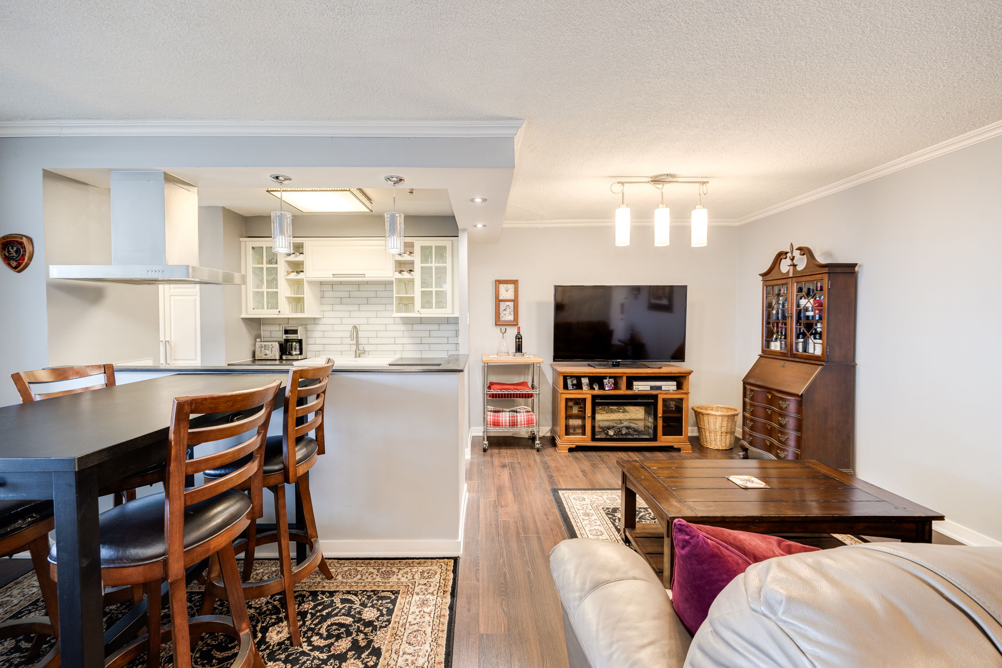 Mississauga property showcase — delivered property photograph 4