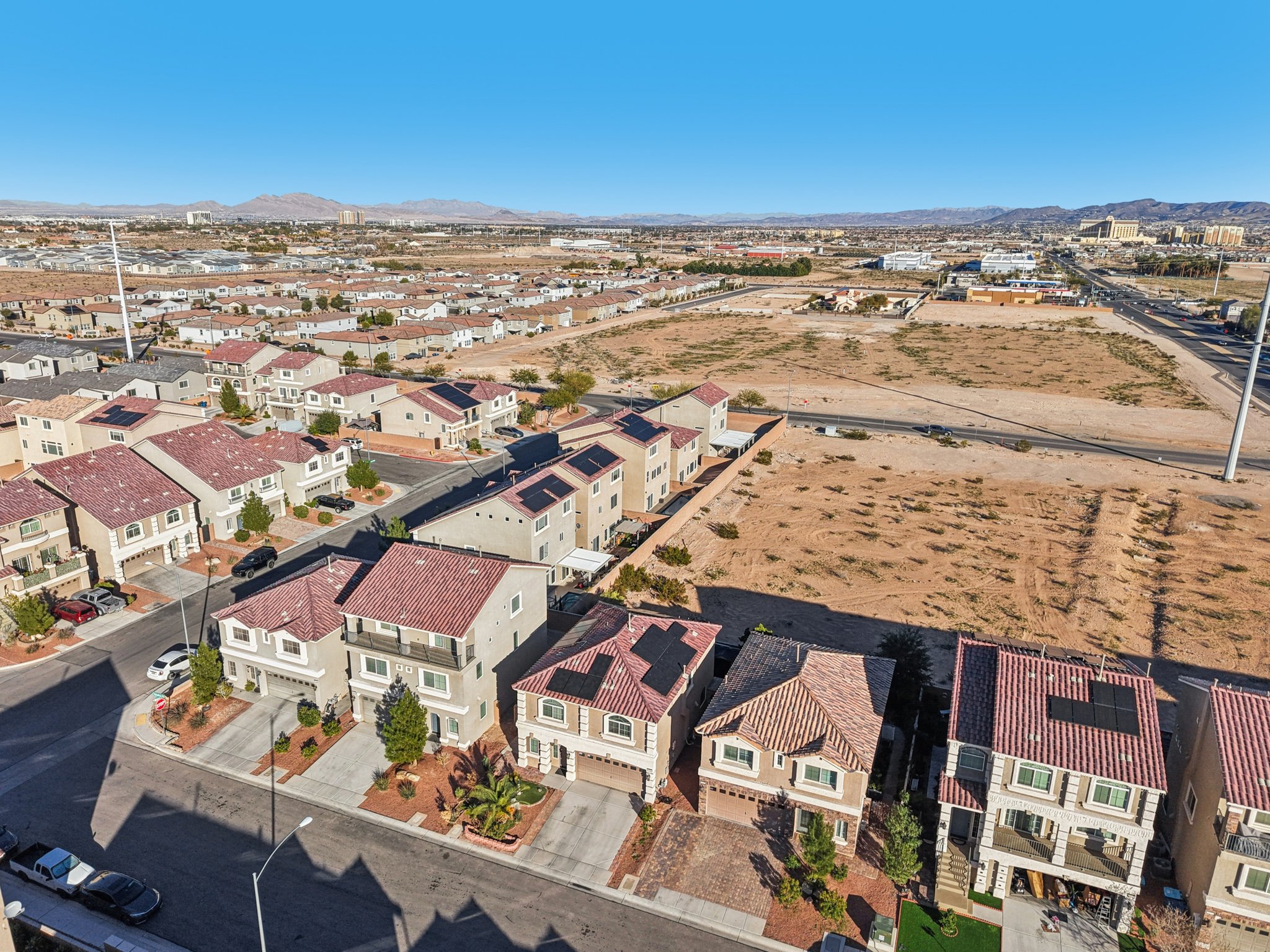 Monarch Grove St-S1501-042.jpg