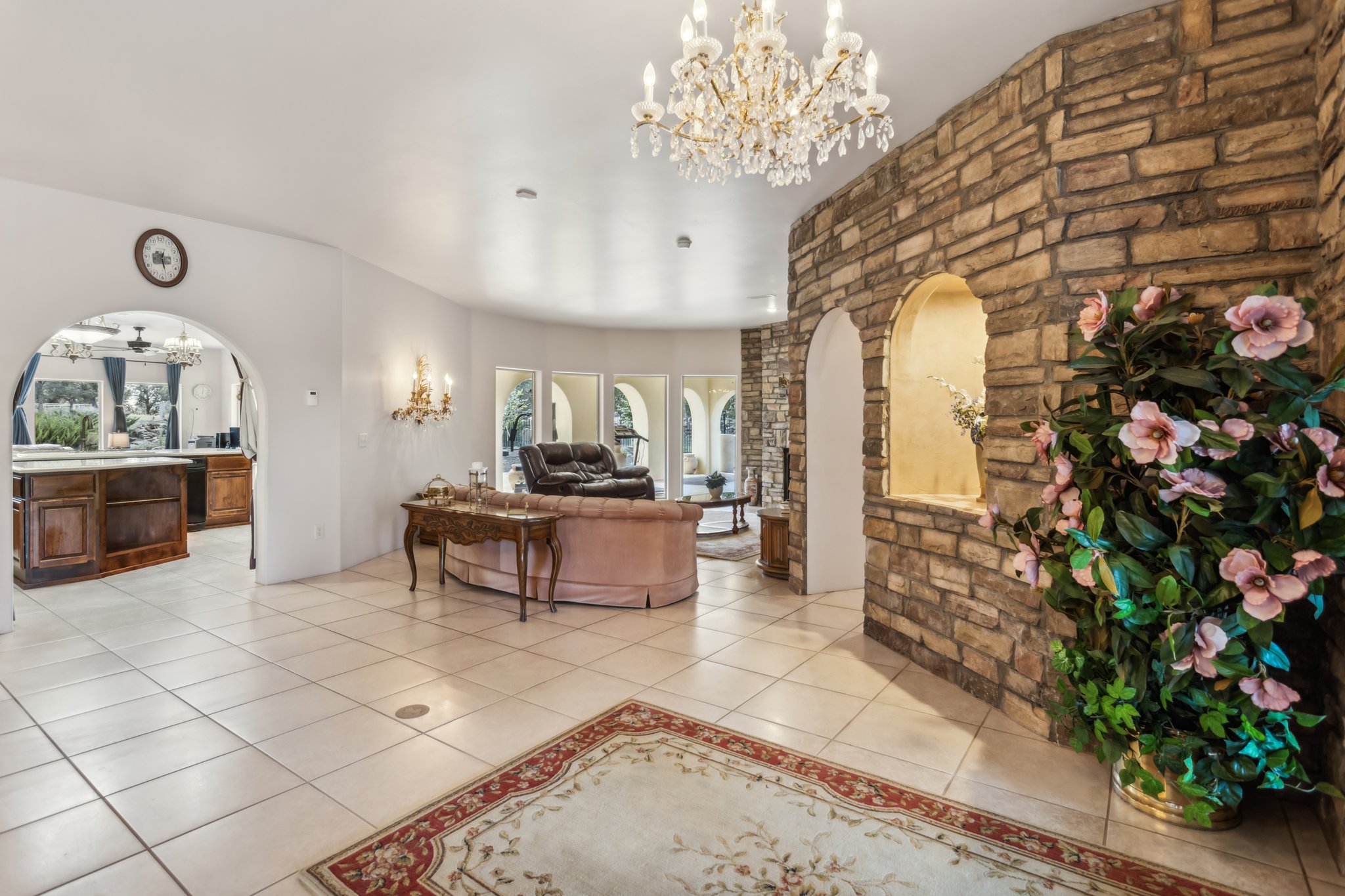 9665 N Stagecoach Dr, Williams - 003.jpg