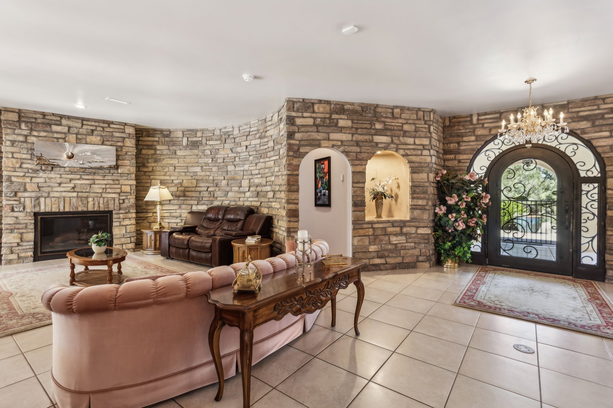 9665 N Stagecoach Dr, Williams - 004.jpg