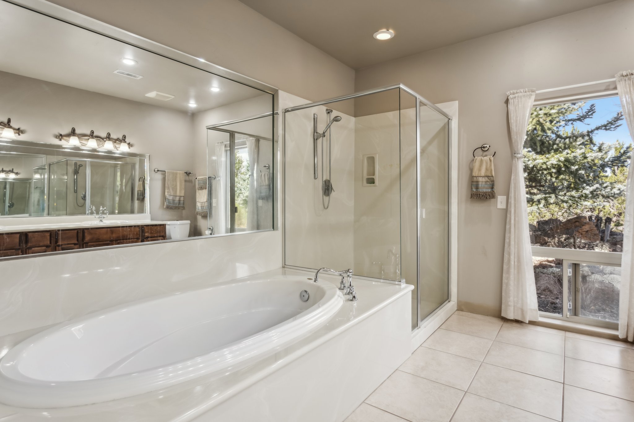 9665 N Stagecoach Dr, Williams - 022.jpg
