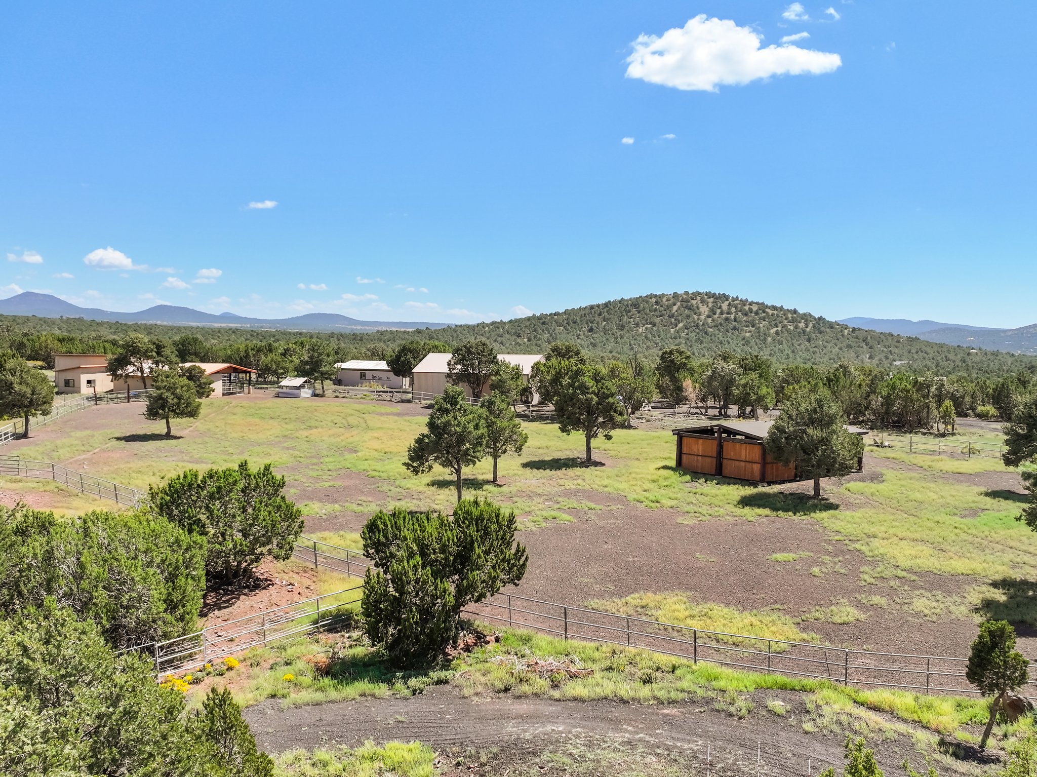 9665 N Stagecoach Dr, Williams - 082.jpg