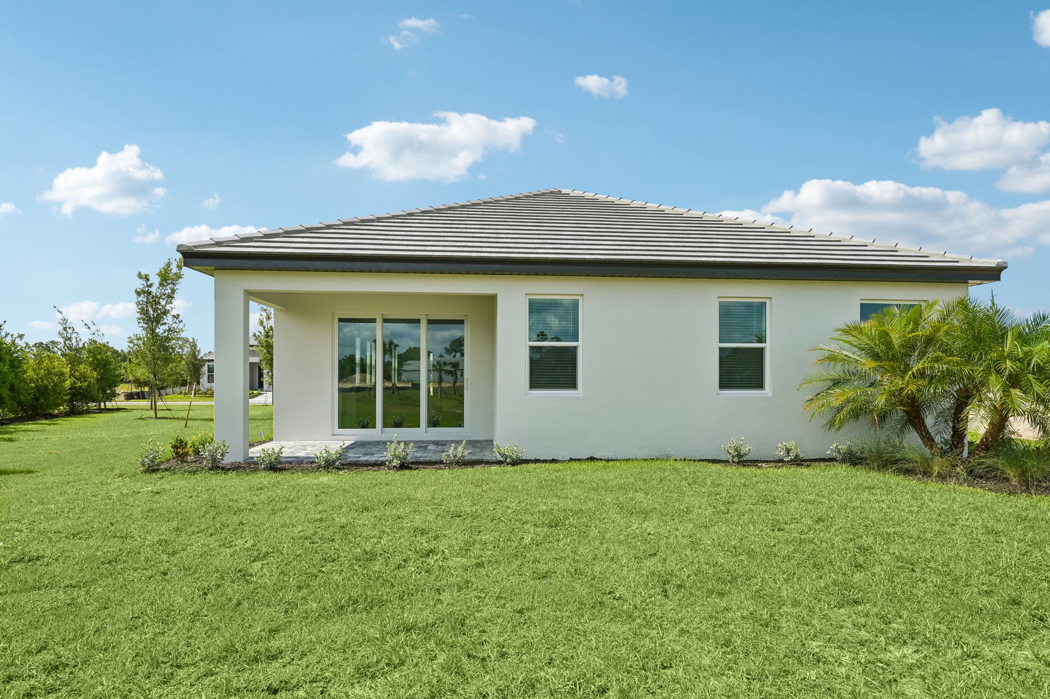 Crystal Isles Cir-S0905-038.jpg