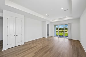Crystal Isles Cir-S0905-005.jpg
