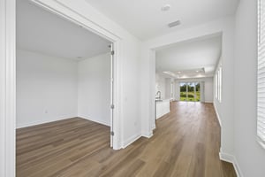 Crystal Isles Cir-S0905-015.jpg