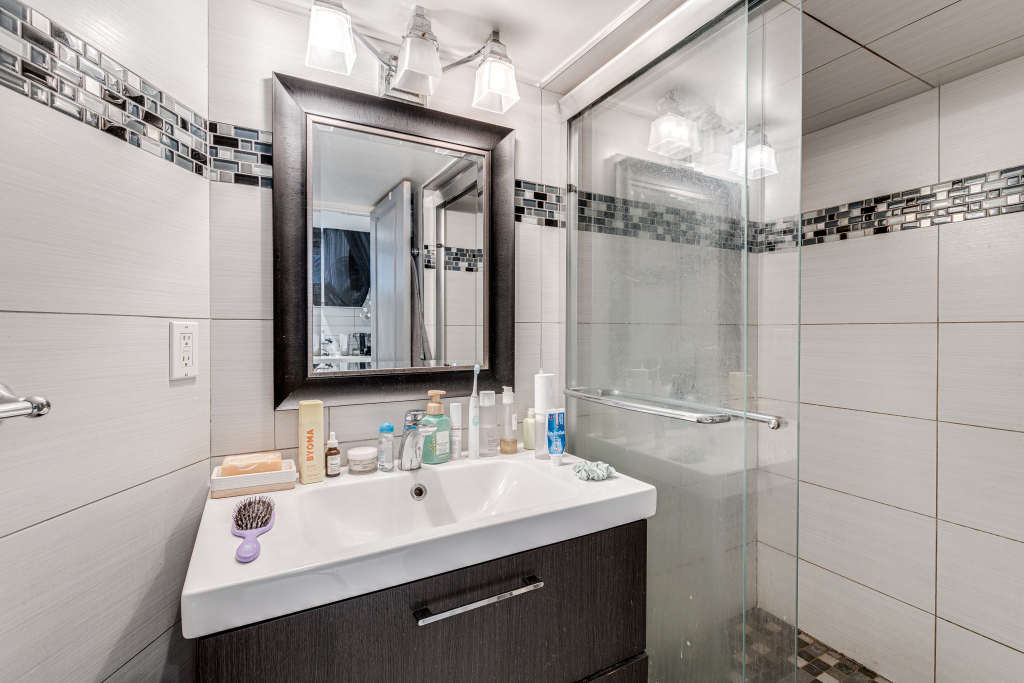 Toronto property showcase — delivered property photograph 7