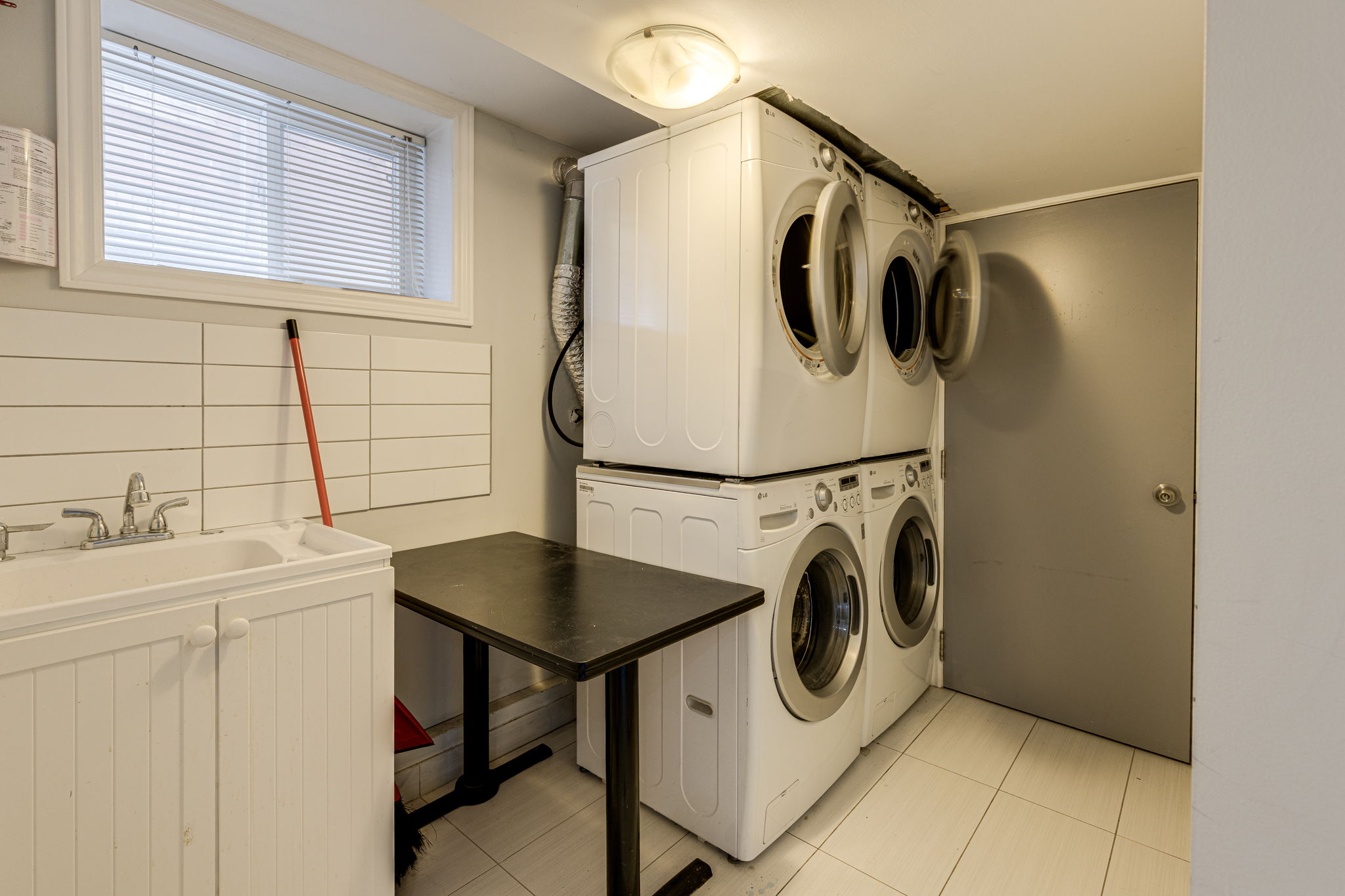Toronto property showcase — delivered property photograph 14