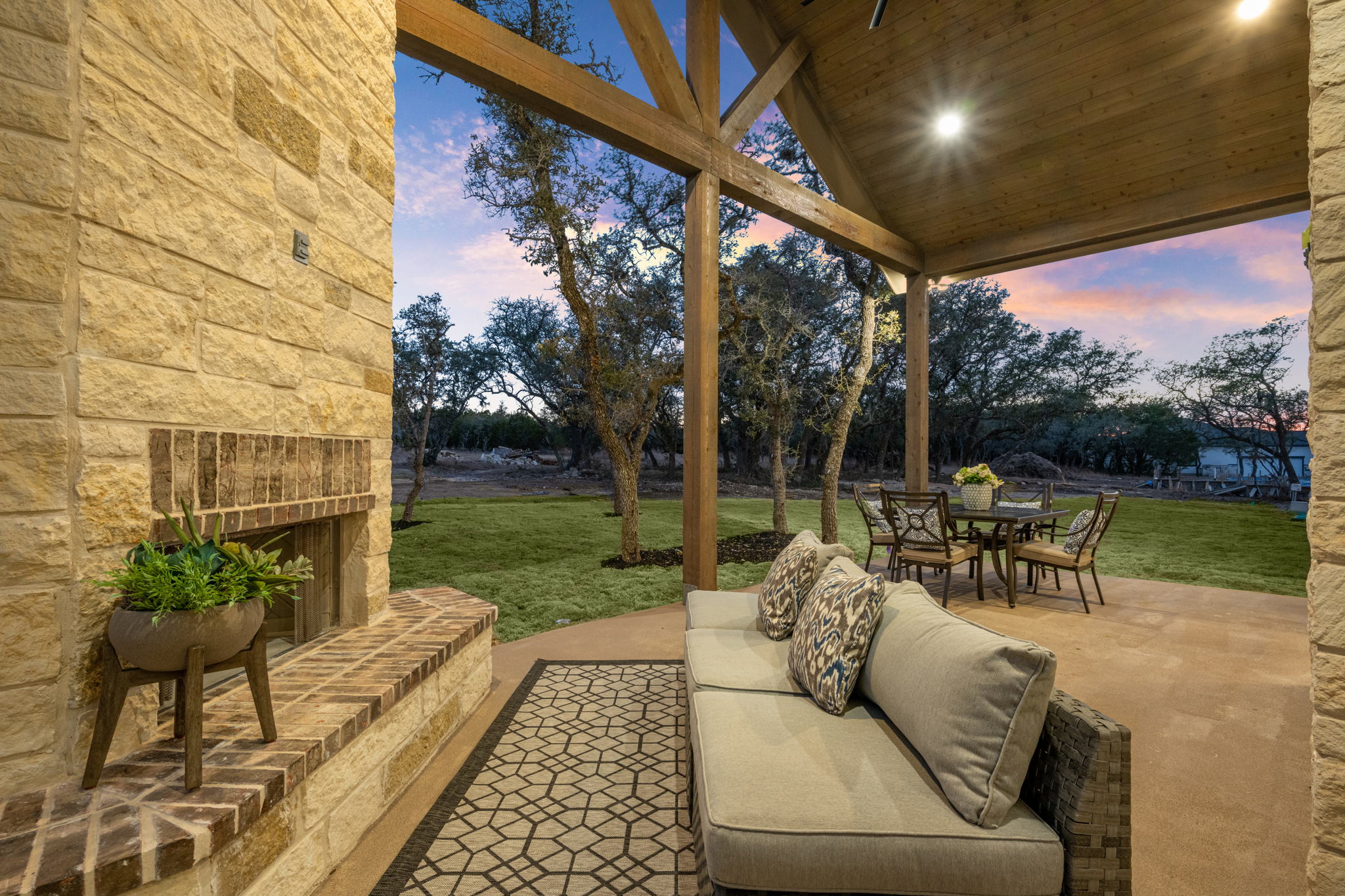 967 Belle Oaks Blvd, Bulverde, TX 78163 Nicholas M. Bailey