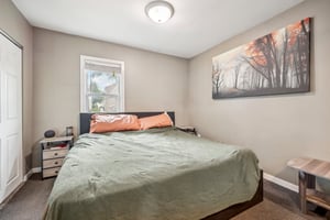 S 60th St-1706-022.jpg