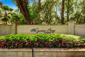 Oyster Bay Harbour Sign