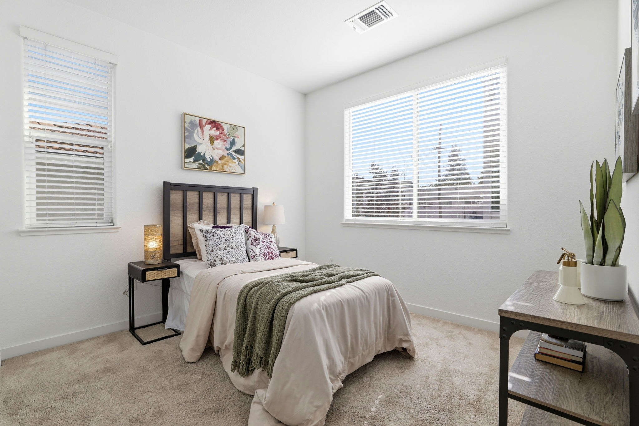 022_F8_968 Almaden Ln