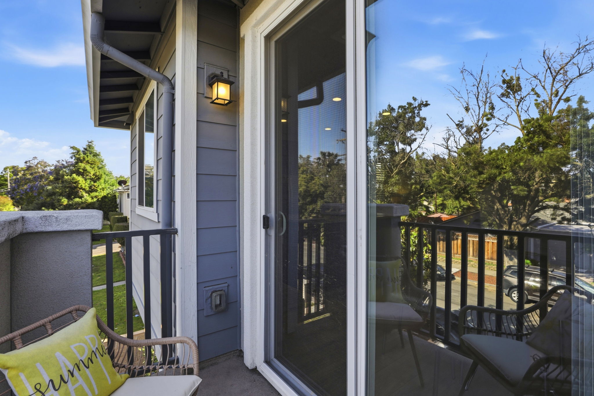 032_F8_968 Almaden Ln