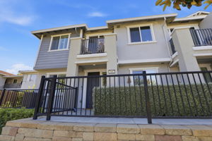005_F8_968 Almaden Ln