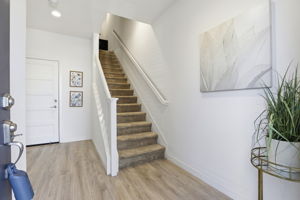 010_F8_968 Almaden Ln
