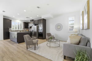011_F8_968 Almaden Ln