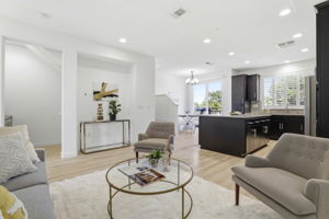 013_F8_968 Almaden Ln