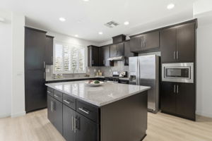 014_F8_968 Almaden Ln