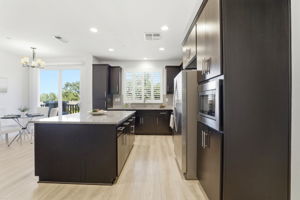 016_F8_968 Almaden Ln