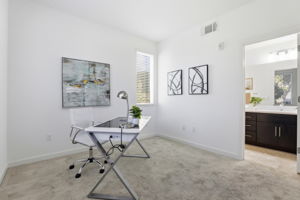 021_F8_968 Almaden Ln