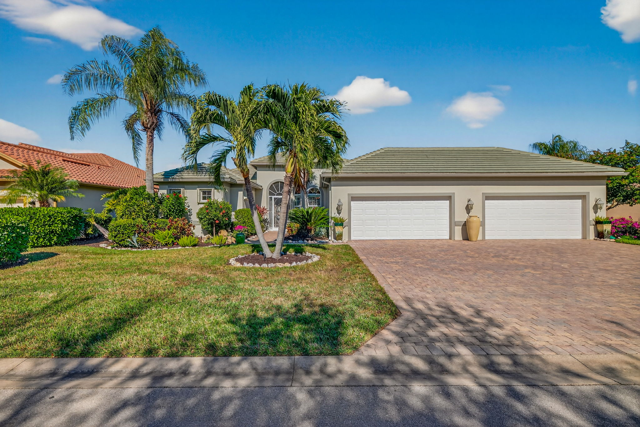 Front Exterior 3 of 5